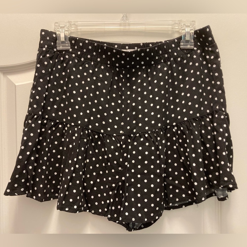 Aeropostale Polkadot Skort - size L